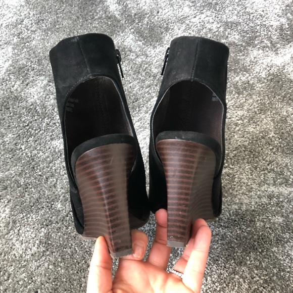 DONATING NEXT WEEK- Black open heeled wedges - Picture 5 of 8